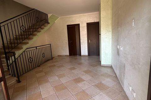 Villa i Guidonia Montecelio, Rome, Guidonia Montecelio - € 175.000 | Ref: san2 - foto 15