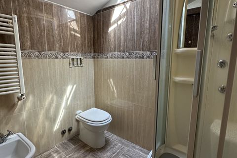 Villa i Guidonia Montecelio, Rome, Guidonia Montecelio - € 175.000 | Ref: san2 - foto 28