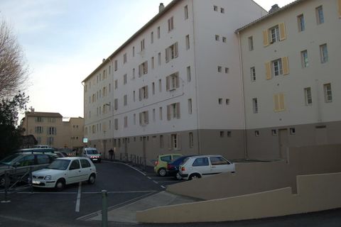 Apartament a Avignon, Vaucluse, Avignon - € 581/mes | Ref: CAB-007491-0186 - foto 3