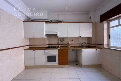Apartament a Almada, Setubal, Almada - € 1.100/mes | Ref: 37.26 - foto 4
