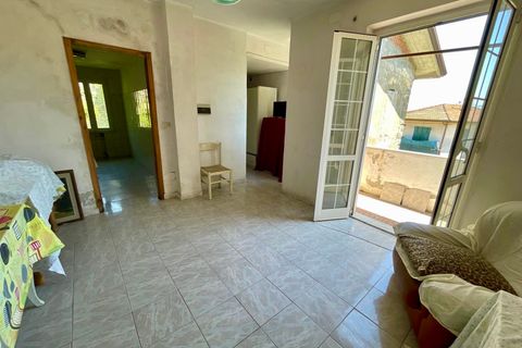 Villa a Ameglia, La Spezia, Ameglia - € 150.000 | Ref: 1693-1 - foto 12