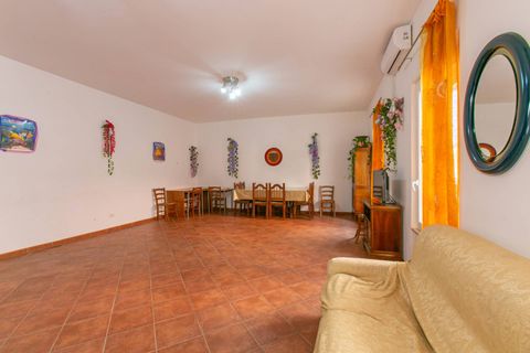 L'establiment comercial a Ardea, Rome, Ardea - € 800/mes | Ref: 1001-756 - foto 2