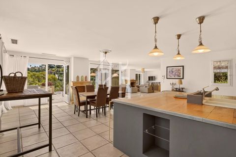 Villa i Mougins, Alpes-Maritimes, Mougins - € 2.300.000 | Ref: 530547 - foto 5