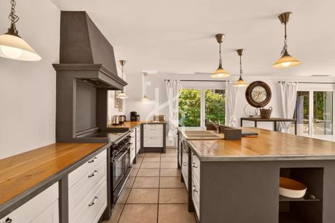 Villa i Mougins, Alpes-Maritimes, Mougins - € 2.300.000 | Ref: 530547 - foto 8