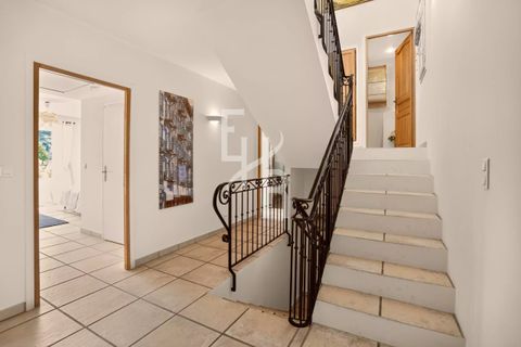 Villa i Mougins, Alpes-Maritimes, Mougins - € 2.300.000 | Ref: 530547 - foto 28