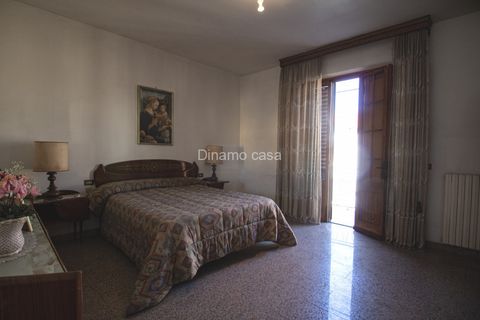 Villa in Prato, Prato, Prato - € 490.000 | Ref: DC490 - foto 9
