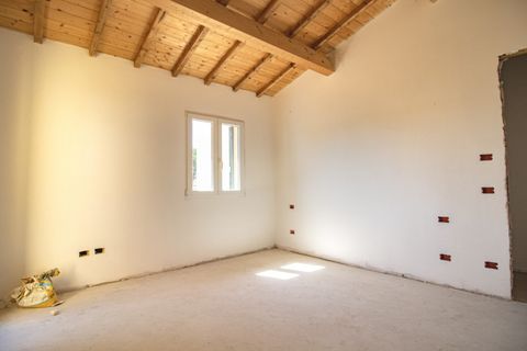 Villa in Prato, Prato, Prato - € 289.000 | Ref: DC289 - IOLO - foto 11