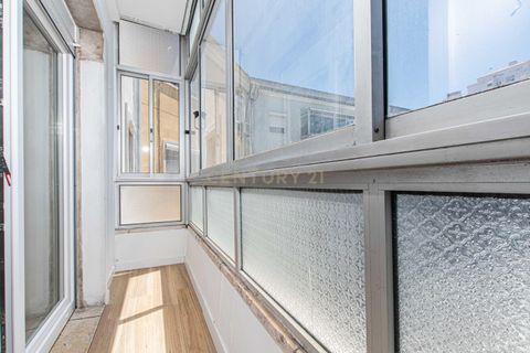Lejlighed i Amadora, Lisbon, Amadora - € 280.000 | Ref: C0483-01883 - foto 3