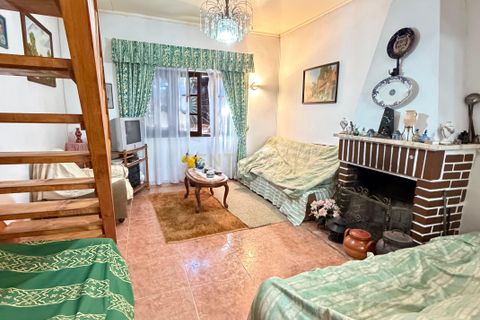 Villa a Travancas e Roriz, Vila Real, Travancas e Roriz - € 70.000 | Ref: C0483-01890 - foto 4