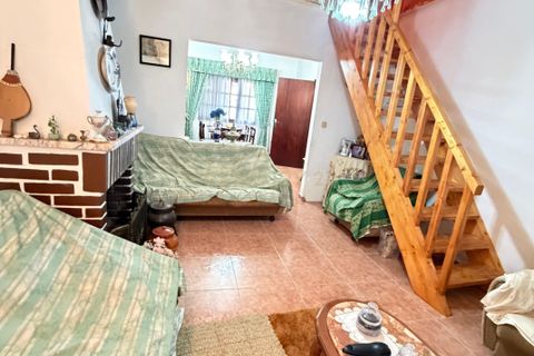 Villa a Travancas e Roriz, Vila Real, Travancas e Roriz - € 70.000 | Ref: C0483-01890 - foto 5