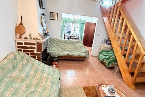 Villa a Travancas e Roriz, Vila Real, Travancas e Roriz - € 70.000 | Ref: C0483-01890 - foto 8