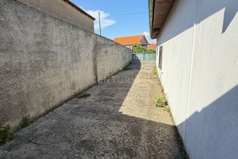 Villa a Travancas e Roriz, Vila Real, Travancas e Roriz - € 70.000 | Ref: C0483-01890 - foto 33