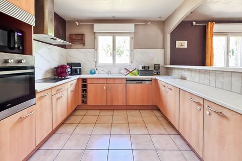 Villa a Montpellier, Herault, Montpellier - € 330.000 | Ref: 830039773284 - foto 3