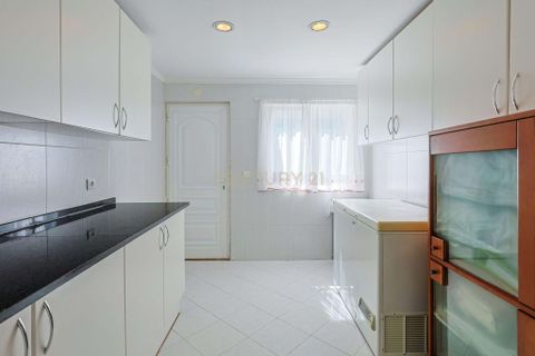 Villa i Seixal, Setubal, Seixal - € 1.135.000 | Ref: C0431-00839 - foto 15