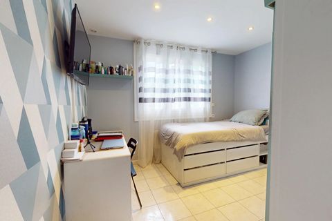 Villa i Montfermeil, Seine-Saint-Denis, Montfermeil - € 335.000 | Ref: 87109745 - foto 17
