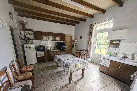 Villa i Aubeterre-sur-Dronne, Charente, Aubeterre-sur-Dronne - € 299.600 | Ref: BVI84745 - foto 4
