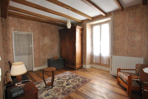 Villa i Aubeterre-sur-Dronne, Charente, Aubeterre-sur-Dronne - € 299.600 | Ref: BVI84745 - foto 9