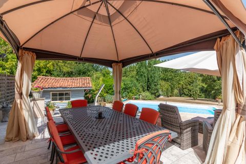 Villa a Rouillac, Charente, Rouillac - € 424.000 | Ref: BVI85904 - foto 2