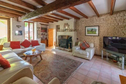 Villa a Rouillac, Charente, Rouillac - € 424.000 | Ref: BVI85904 - foto 4