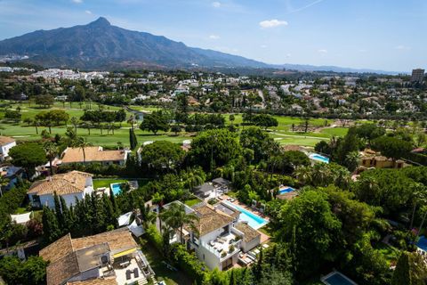 Villa i Marbella, Malaga, Marbella - € 3.895.000 | Ref: CHA0043 - foto 20