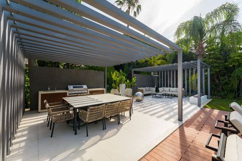 Villa i Marbella, Malaga, Marbella - € 3.895.000 | Ref: CHA0043 - foto 35