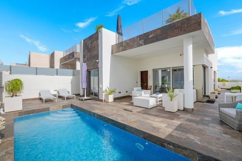 Villa i Villamartin, Alicante, Villamartin - € 592.000 | Ref: CSPX-14956 - foto 1