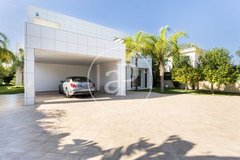 Villa in Betera, Valencia, Betera - € 11,500/month | Ref: AV2606110 - photo 18