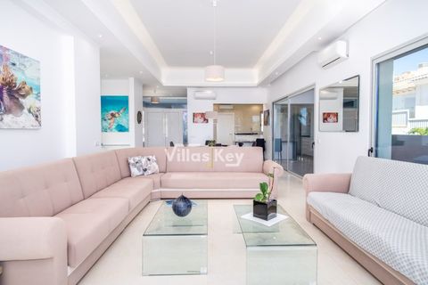 Villa en Lagos, Faro, Lagos - € 1.785.000 | Ref: V968 - photo 7