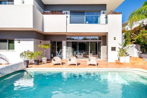 Villa en Lagos, Faro, Lagos - € 1.785.000 | Ref: V968 - photo 26