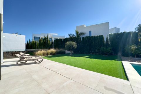 Villa i Orihuela, Alicante, Orihuela - € 1.030.000 | Ref: 33120 - foto 8
