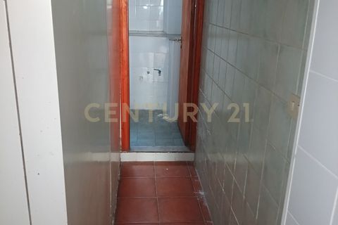 Erhvervsejendom i Catania, Catania, Catania - € 48.000 | Ref: 01-029 - foto 6