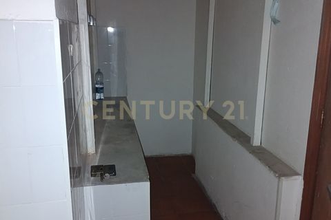 Erhvervsejendom i Catania, Catania, Catania - € 48.000 | Ref: 01-029 - foto 7