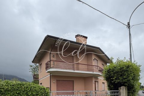 Villa i Pietrasanta, Lucca, Pietrasanta - € 1.000.000 | Ref: 2727 - foto 25