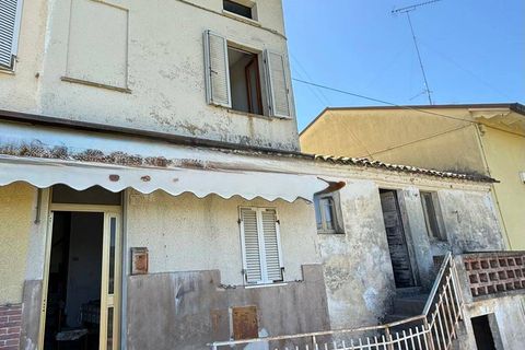 Villa i Fermo, Fermo, Fermo - € 75.000 | Ref: AQ26 - foto 2