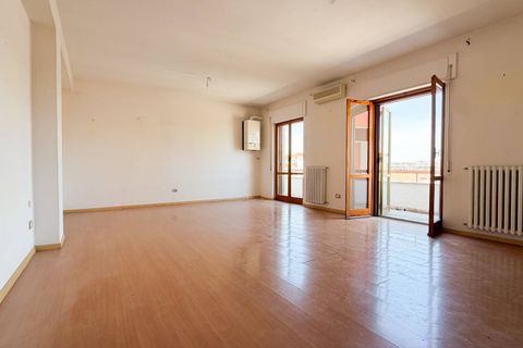 Lejlighed i Manfredonia, Foggia, Manfredonia - € 178.000 | Ref: PIAZZA DELLE ROSE - foto 4