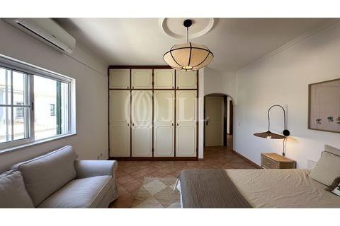 Villa i Almancil, Faro, Almancil - € 1.250.000 | Ref: 98363 - foto 17