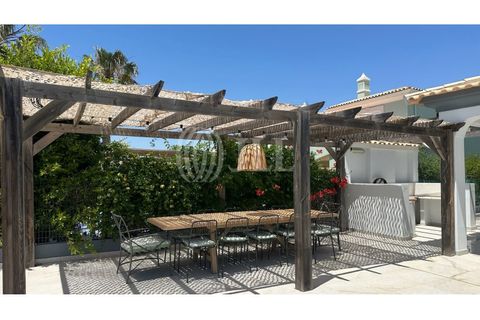 Villa i Almancil, Faro, Almancil - € 1.250.000 | Ref: 98363 - foto 19