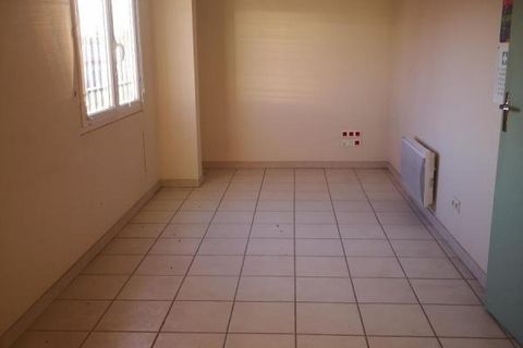 L'establiment comercial a Grenade, Haute-Garonne, Grenade - € 52.536/mes | Ref: LLOC97327 - foto 5