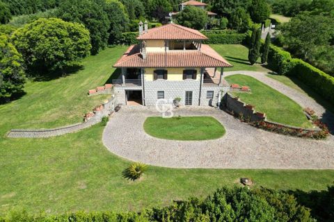 Villa i Viterbo, Viterbo, Viterbo - € 670.000 | Ref: CBI006-7-333108 - foto 1