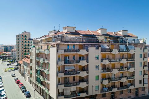 Lejlighed i Torino, Turin, Torino - € 117.000 | Ref: 01/186-1 - foto 17