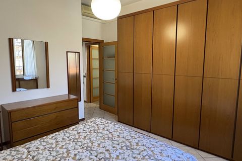 Villa a Rho, Milan, Rho - € 14.400/mes | Ref: FOSC - foto 18