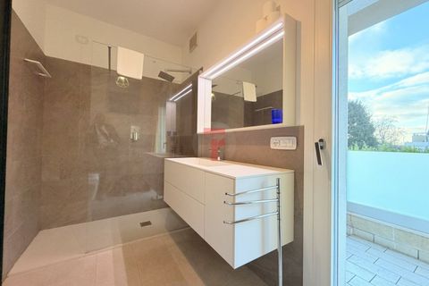 Villa i Padua, Padua, Padua - € 399 000 | Ref: cv132-A - foto 32