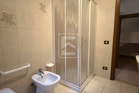 Rækkehus i Salo, Brescia, Salo - € 350.000 | Ref: 33091066-37 - foto 48