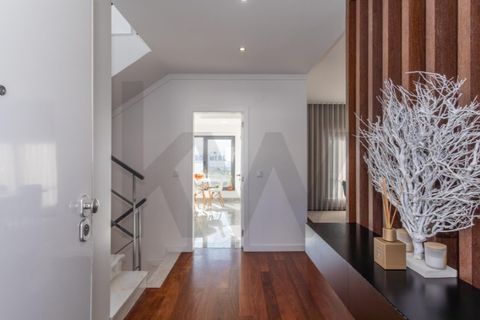 Villa i Odivelas, Lisbon, Odivelas - € 737.000 | Ref: KWPT-034688 - foto 16