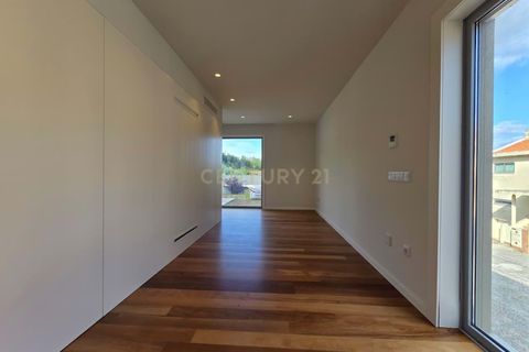 Villa i Penafiel, Porto, Penafiel - € 650.000 | Ref: C0393-01567 - foto 11