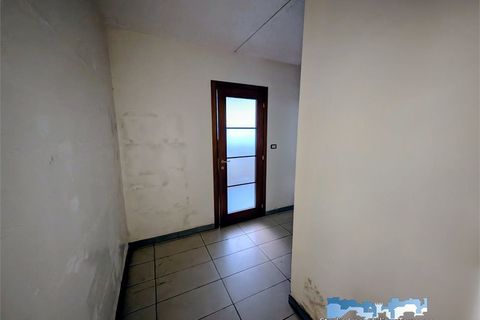 Erhvervsejendom i Ivrea, Turin, Ivrea - € 60.000 | Ref: 1011 - foto 13