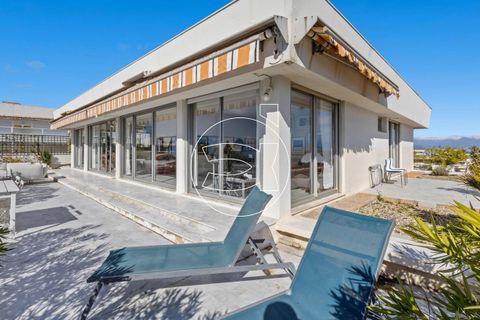 Lejlighed i Antibes, Alpes-Maritimes, Antibes - € 1.650.000 | Ref: DIC.19252 - foto 2