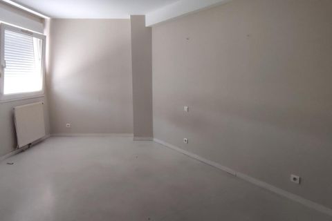 Apartament a Tulle, Correze, Tulle - € 621/mes | Ref: TULL24800010 - foto 4