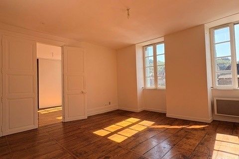 Apartament a Allassac, Correze, Allassac - € 401/mes | Ref: BRIV0032500056 - foto 2