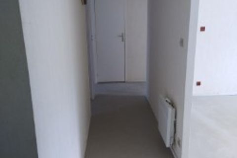 Apartment in Uzerche, Correze, Uzerche - € 506/month | Ref: BRIV0020000130 - photo 5